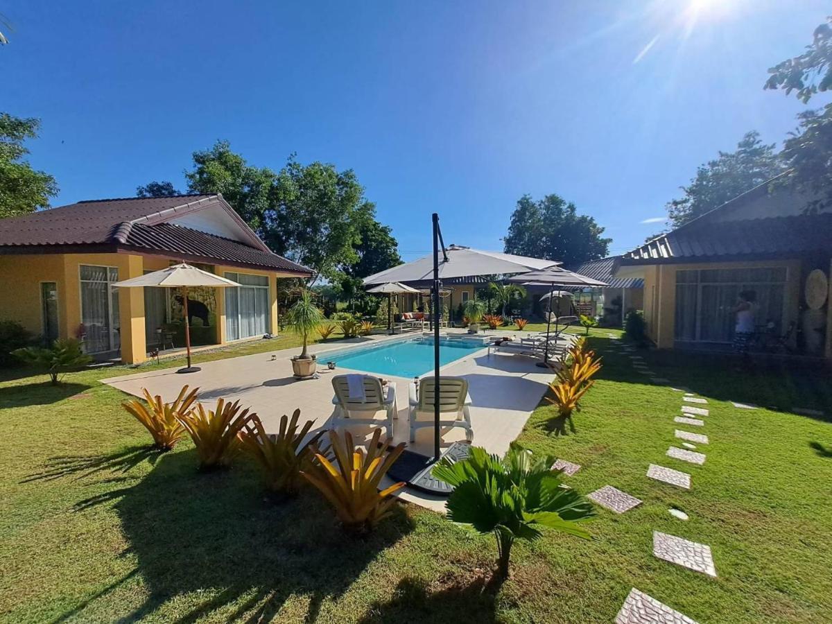 Pool Villa, Resort, Mae Ramphueng Beach, Ban Phe, Rayong, Residence M Thailand (Adults Only) Ban Chamrung Exterior photo