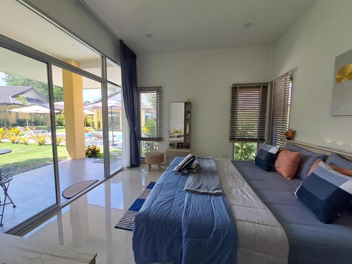 Pool Villa, Resort, Mae Ramphueng Beach, Ban Phe, Rayong, Residence M Thailand (Adults Only) Ban Chamrung Exterior photo